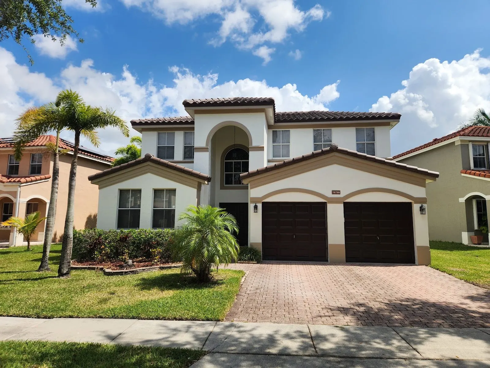 Completed exterior repaint in Miami-Dade
