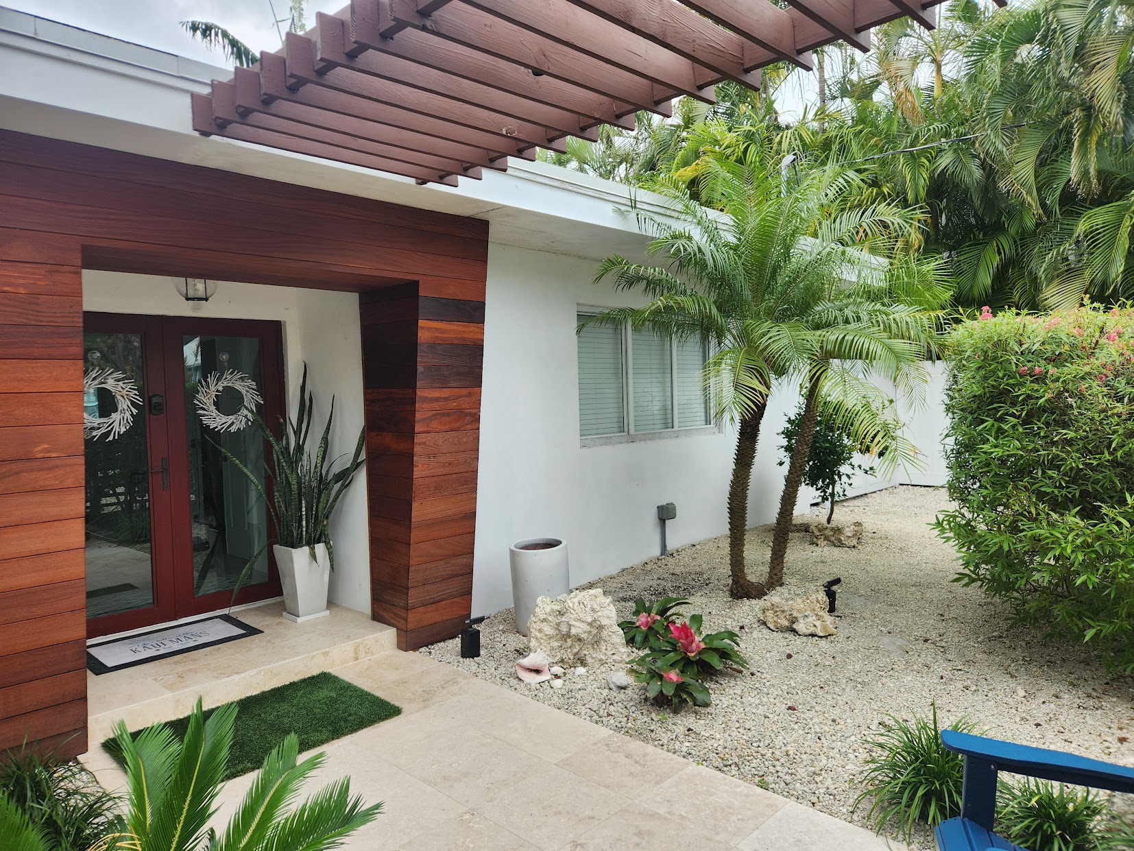 Wood Staining project in Aventura Florida by Paint 2 Last