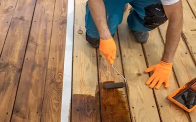 Top 8 Wood Stain Colors for Offices, Fences & Furniture Painting in Miami